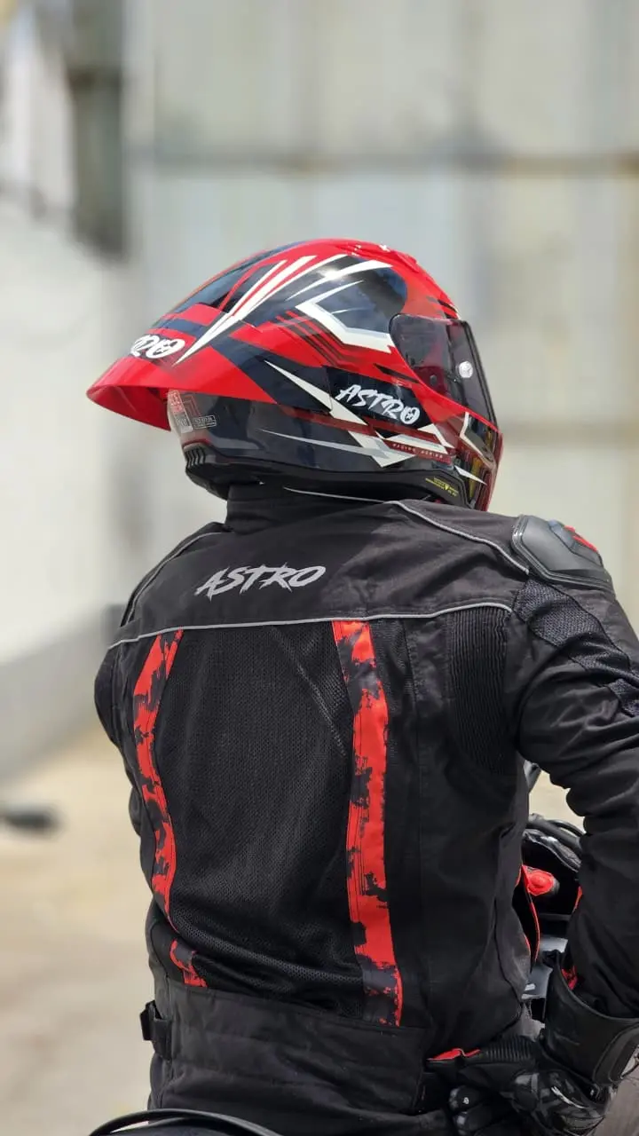 Chamarra ASTRO NGO/ ROJO