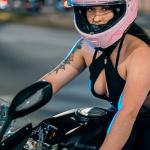 CASCO ASTRO PISTA MOÑO ROSA