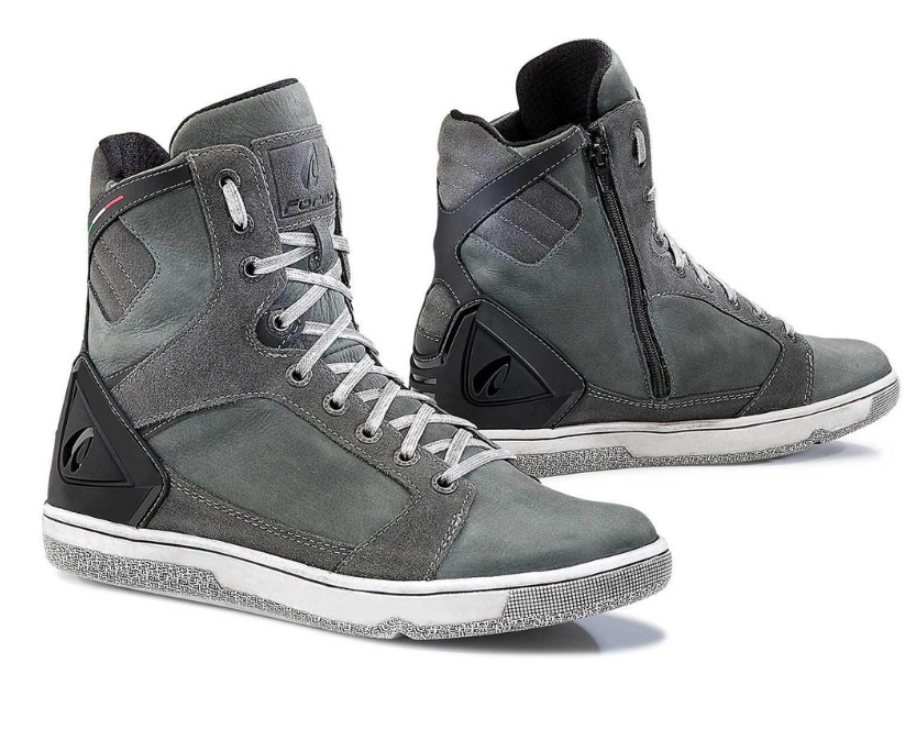 OUTLET Botas Forma Hyper Dry Gris Blanco DE VENTA EXCLUSIVA EN PAGINA, UNICA TALLA