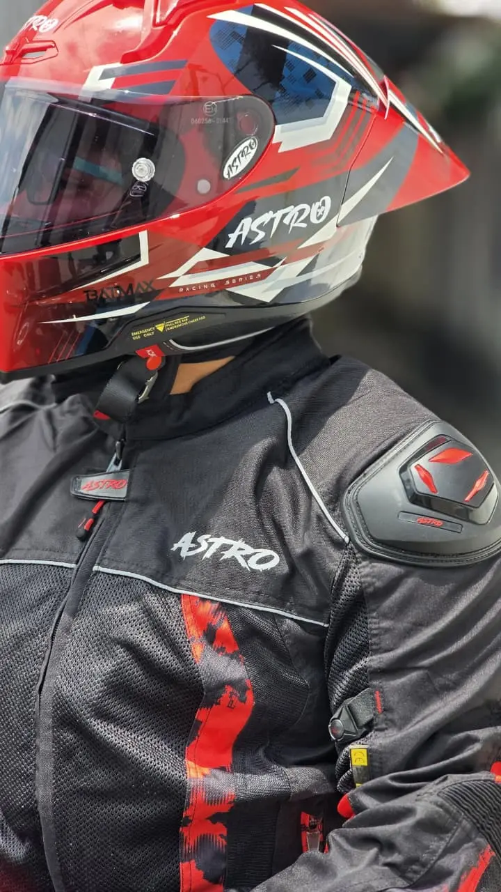 Chamarra ASTRO NGO/ ROJO