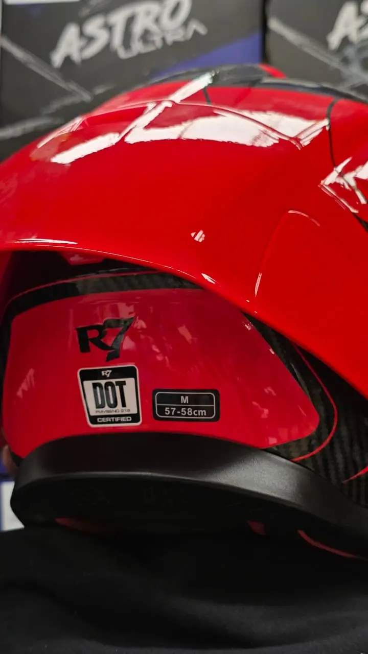 CASCO R7 STRYKER NEGRO/ROJO