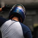 CASCO ASTRO ULTRA VERTIGO CROMATICO AZUL ECE2206 DOT S